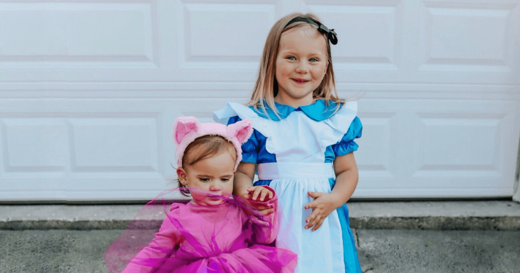 Photo of 2 little girls in halloween costumes
